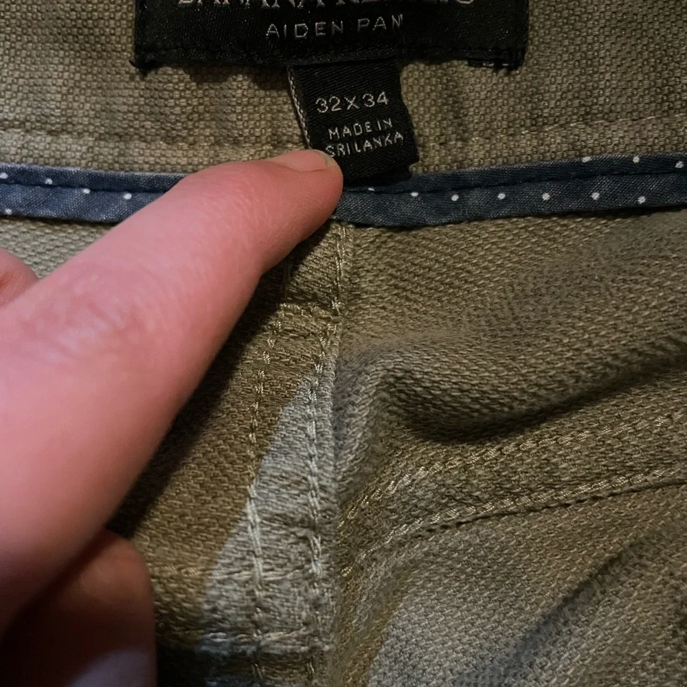 Banana Republic excellent has
